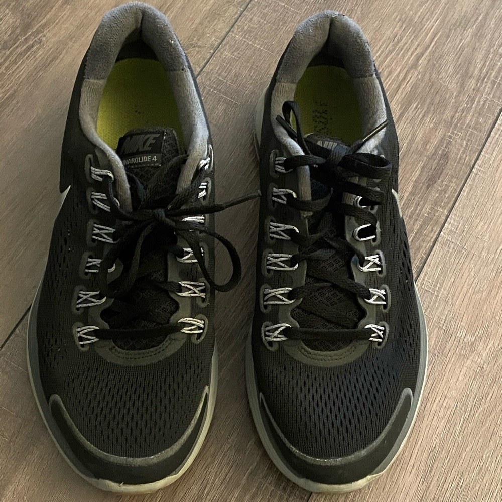 Nike Lunarglide 4 Sneakers!